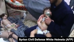 Ajutoare acordate civililor suferind de afecțiuni respiratorii după atacul de la Douma