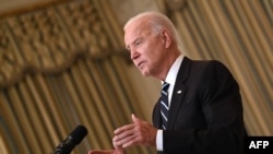 Очікується, що цей ліміт буде вичерпано до 3 грудня, і законодавцям знову доведеться займатися питанням стелі держборгу