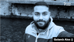 Galamb Alex a pandémia alatt találta ki, hogy a cigánytelepen közösségi sütést tart a helybeli gyerekeknek. Azóta már több mint ötszáz gyereket tanít a péksütemények elkészítésére