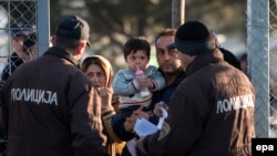 Migranti na grčko-makedonskoj granici, 9. prosinca 2015.