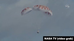 Посадка корабля Crew Dragon в Атлантичному океані