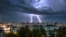 Гроза над містом. Україна