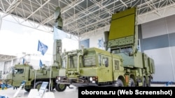 Багатофункціональна радіолокаційна станція розвідки та цілевказівки 98Л6Е. Скріншот із сайту oborona.ru