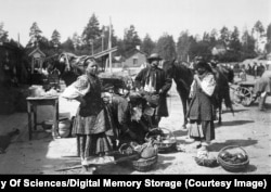 Українські селяни на Київщині наприкінці 1800-х або на початку 1900-х років