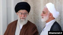 محسنی اژه‌ای در کنار رهبر جمهوری اسلامی