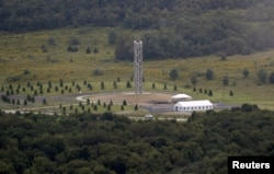 Меморіал на місці падіння літака авіакомпанії United, який розбився у штаті Пенсільванія 11 вересня 2001 року