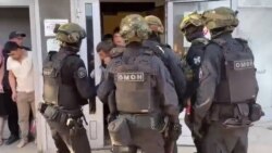 Расизм и избиения. В соцсетях обсуждают очередную жестокую облаву на мигрантов в России