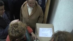 Ящики з бюлетенями без охорони