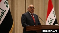 عادل عبدالمهدی در حال سخنرانی در پارلمان عراق در اکتبر ۲۰۱۸