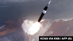Lansiranje hipersonične rakete na neotkrivenoj lokaciji u Sjevernoj Koreji, 7. januara 2025.