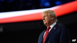 Bivši predsednik i predsednički kandidat Donald Tramp na Republikanskoj nacionalnoj konvenciji, 15. jul 2024.