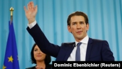 Себастіян Курц