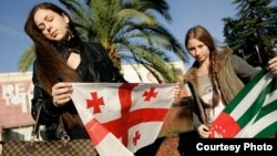 Изоляция Абхазии не в интересах ни абхазов, ни грузин