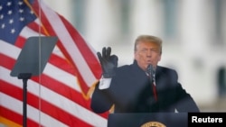 Președintel Donald Trump la mitingul din 6 ianuarie, terminat cu asaltul asupra clădirii Congresului de la Washington. 