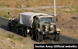 نمایی از انتقال تجهیزات رزمایش فاتحان خیبر به شمال‌غرب ایران