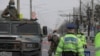 Poliția și armata patrulează pe străzi pentru a supraveghea respectarea izolării 