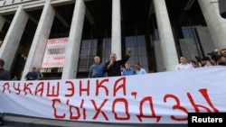 Микола Статкевич на опозиційному мітингу у Мінську. 12 вересня 2016 року