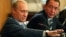 Владимир Путин и Михаил Лесин, август 2002 года