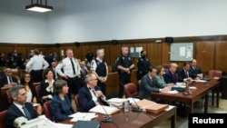 Доналд Трамп Манхэттен сотунда.