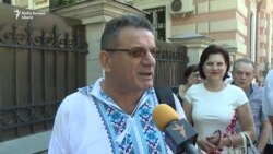 Alegeri europarlamentare în R.Moldova: „Să scăpăm de ciuma roșie, de hoți și de bandiți”