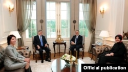 Алмазбек Атамбаевдин Түркияга сапары, 13-январь, 2012-жыл