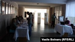 Scolile gazduiesc sectiile de votare