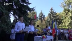 Tricolorul arborat la Bender, în prima zi de școală
