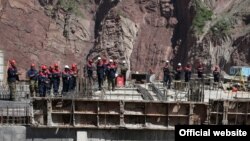 Строители Рогунской ГЭС