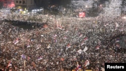 Protest u Beogradu na trgu Slavija, na poziv studenata u blokadi, 15. mart 2025. 