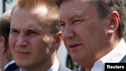 Віктор Янукович із сином Олександром (архівне фото)
