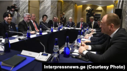 Участники переговоров не исключали возможности достижения консенсуса