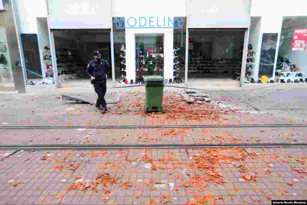 Иако земјотресот во Загреб бил со послаб интензитет отколку во епицентарот во Петриња, на не мал број згради била причинета материјална штета.