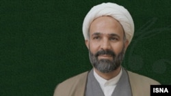 نصرالله پژمانفر، نماینده مشهد و عضو کمیسیون فرهنگی مجلس که گفته می‌شود طرح واگذاری سرورها را ارائه کرده است