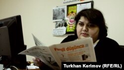 4 декабря глава президентской администрации Азербайджана Рамиз Мехтиев публично обвинил Исмайлову в измене и назвал сотрудников Радио Свобода иностранными шпионами