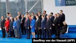 Fotografie de familie la summitul NATO de la Bruxelles, 11 iulie 2018