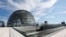 Berlin, cupola de sticlă a Reichstag-ului, sediul Parlamentului. iulie 2021.