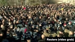 Армениянын өкмөт башчысы Никол Пашинян Еревандагы аза күтүү жүрүшүнө катышты. 2020-жылдын 19-декабры.