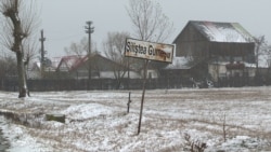 Alegerile prezidențiale din România, dezbătute în „poiana lui Iocan”