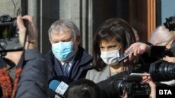 Председателят на групата на ГЕРБ в парламента Даниела Дариткова и лидерът на СДС Румен Христов