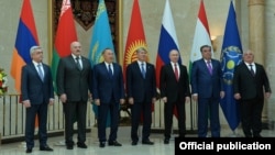 ЖККУнун Бишкектеги бейформал жыйынынын катышуучулары, 14.04.2017