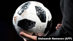 2018-жылкы чемпионатта ойнолуучу Telstar 18 тобу