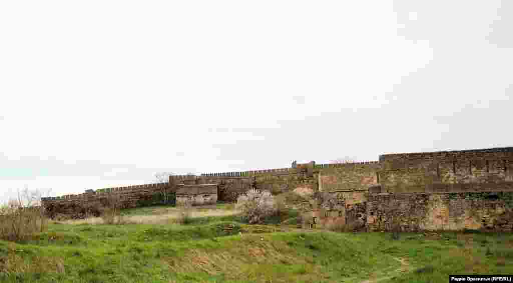 Нарин-хъалаялъул кьед.