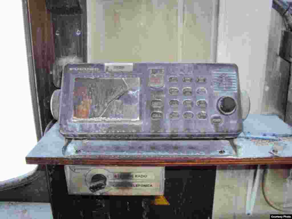 Майже 11 місяців судно «Василіос N» під грузинським прапором перебувало під арештом у лівійському порту Місураті. За словами членів екіпажу, серед яких і троє українців та один азербайджанець, увесь цей час вони не отримували допомоги від своїх держав. У моряків не було їжі та одягу. Вижити їм вдалося завдяки приватній допомозі моряків із інших суден, зокрема й українських та російських. Їжею слугувала риба, яку вдалося виловити в морі. Наприкінці 2010 року на борту сталася аварія через підпал судна. В результаті – комунікаційна система вийшла з ладу, навігаційні прилади були знищені.