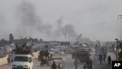 Palestinezët duke u larguar nga Rafahu. 28 maj 2024. 