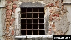 Йдеться про загибель 169 військових і 15 цивільних. Фото ілюстративне 