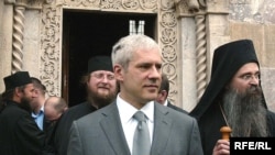 Predsednik Srbije Boris Tadić u poseti manastiru Visoki Dečani, 17. april 2009.