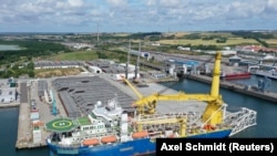 Vasul rusesc Akademik Cherskiy care participă la finalizarea gazoductului Nord Strem 2. Poză din iulie 2020.