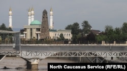 Вид на резиденцию главы Чечни, Грозный