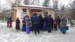 Dollar arzanlady, emma...