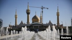 Мавзолей основателя Исламской Республики Иран аятоллы Хомейни в Тегеране. 4 июня 2017 г. Архивное изображение.